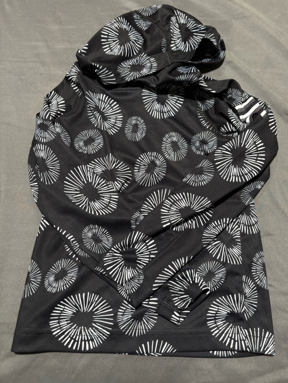 Kolekolea black long sleeve - Opihi Print